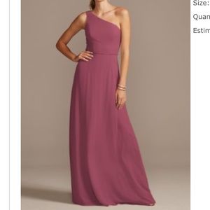 One shoulder chiffon gown